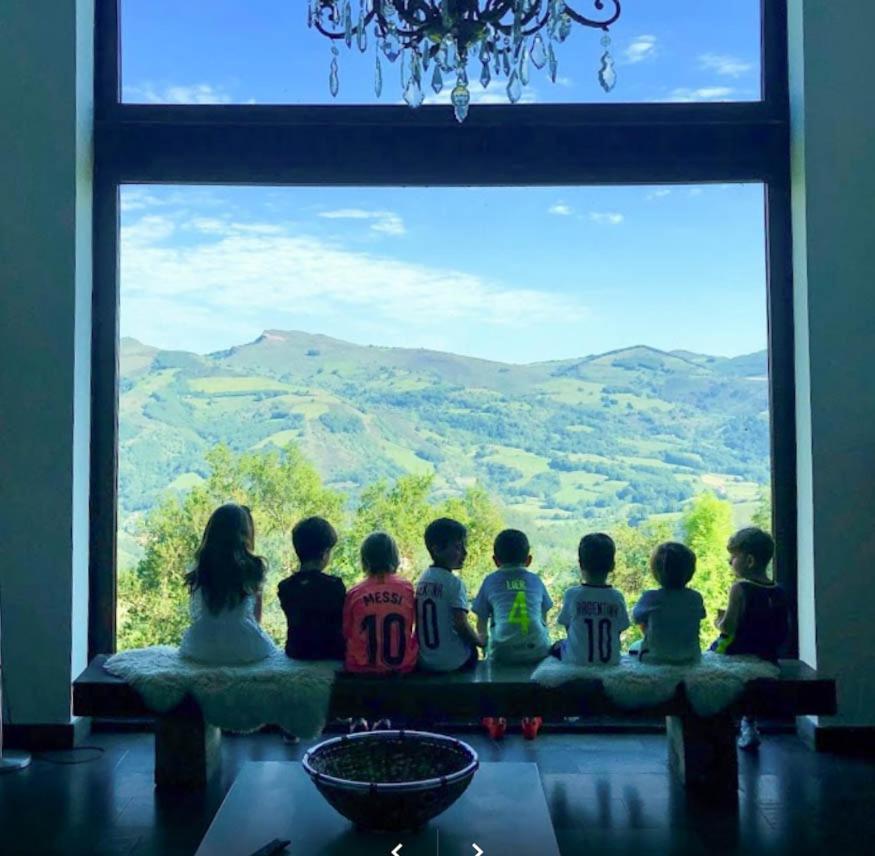 Behin Batean, Espectacular Casa Rural En Pleno Corazon Del Valle Baztan Ziga Exterior photo