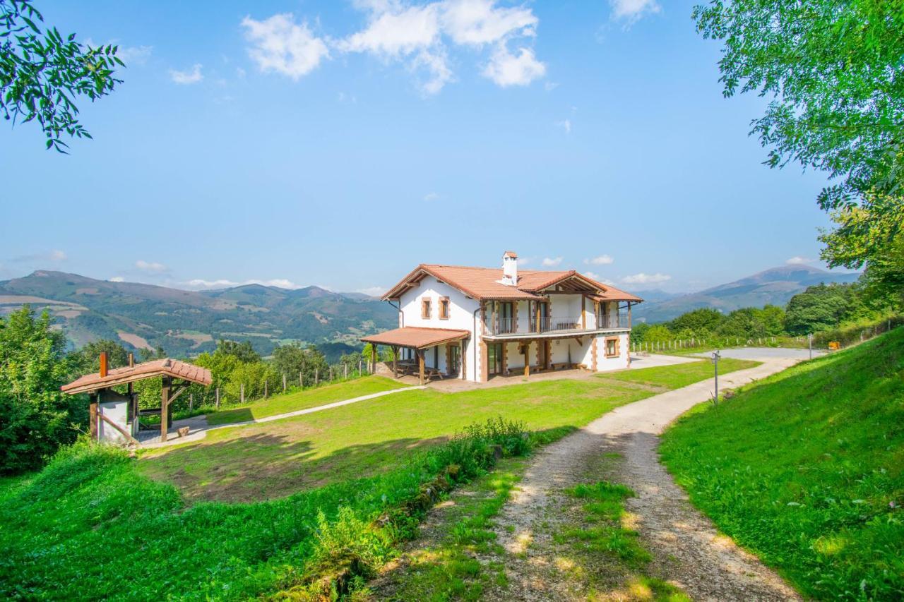 Behin Batean, Espectacular Casa Rural En Pleno Corazon Del Valle Baztan Ziga Exterior photo
